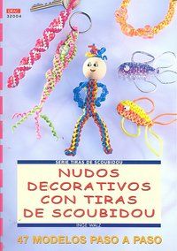 Nudos decorativos con tiras de scoubidou