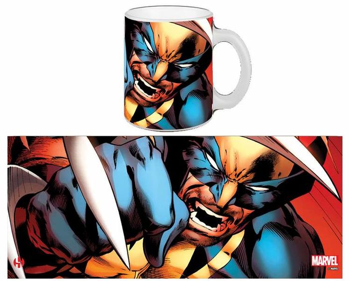 LOS VENGADORES TAZA LOBEZNO CLOSE UP