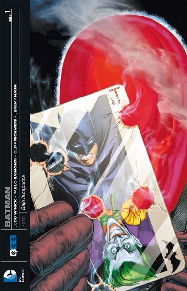 BATMAN: BAJO LA CAPUCHA #01