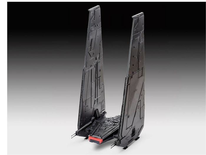 STAR WARS EPISODIO VII MAQUETA  EASYKIT KYLO REN
S COMMAND SHUTTLE 18 CM