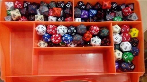 DADO POLIEDRICO LISO