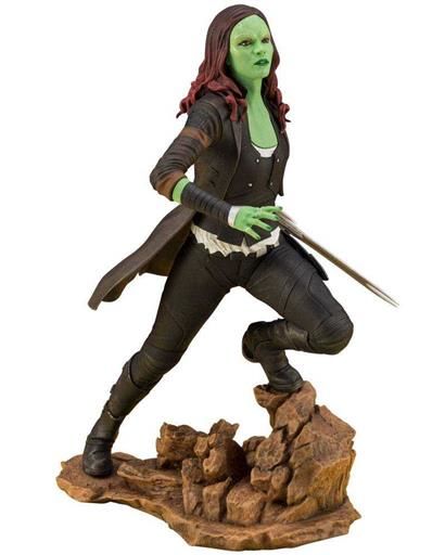 LOS VENGADORES INFINITY WAR ESTATUA PVC 1/10 22 CM GAMORA ARTFX+