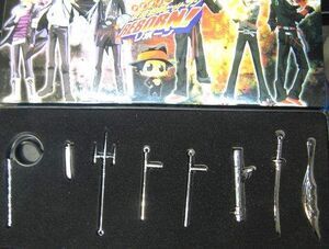 TUTOR HITMAN REBORN SET COLGANTES ARMAS                                    