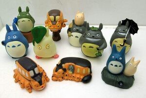 TOTORO FIG 5CM (10 MODELOS)                                                