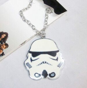 STAR WARS COLGANTE METALICO STORMTROOPER                                   