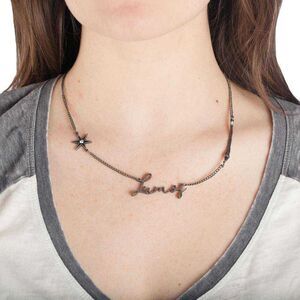 HARRY POTTER COLLAR CON COLGANTE LUMOS SCRIPT                              