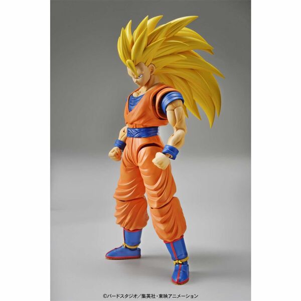 SON GOKU SUPER SAIYAN 3 MODEL KIT FIGURA 14 CM DRAGON BALL Z FIGURE-RISE STANDAR