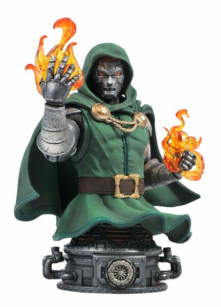 DOCTOR DOOM MINI BUSTO RESINA 15 CM 1/7 SCALE MARVEL COMICS