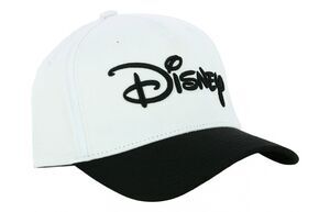 DISNEY GORRA BLANCA Y VISERA NEGRA LOGO