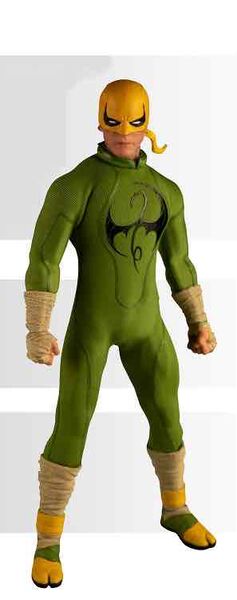 IRON FIST FIGURA 17 CM MARVEL THE ONE:12 COLLECTIVE