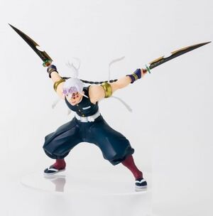 GUARDIANES DE LA NOCHE FIG 17 CM TENGE UZUI FIERCE BATTLE VER