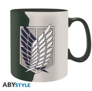 ATAQUE A LOS TITANES TAZA 460 ML EMBLEMA S4