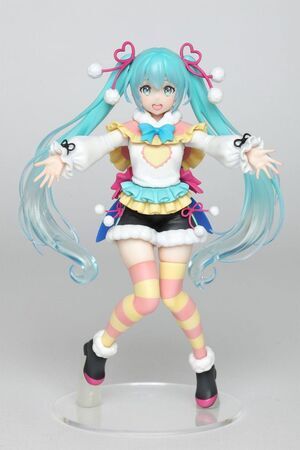 HATSUNE MIKU ESTATUA PVC WINTER IMAGE VER. 18 CM