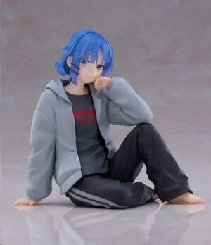 BOCCHI THE ROCK! DESKTOP CUTE FIGURA RYO YAMADA ROOM WEAR 10 CM