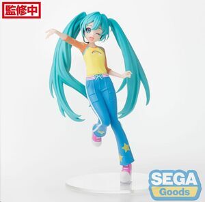 HATSUNE MIKU X LOVE AND BERRY �V�STETE Y BAILA! ESTATUA PVC DESKTOP X DECORATE COLLECTIONS HATSUNE MIKU LOVE COSTUME VER. 17 CM