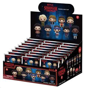 STRANGER THINGS 3D COLGANTES PELUCHE EXPOSITOR SERIE 5 
