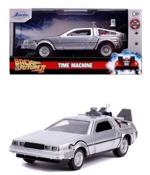 REGRESO AL FUTURO II COCHE MET�LICO DELOREAN 1:32