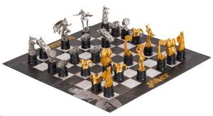 DC COMICS JUEGO DE AJEDREZ BATMAN VS. THE JOKER 47 CM