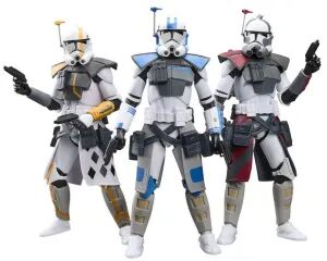 Portada de STAR WARS THE CLONE WARS SET 3 FIGURAS THE BLACK SERIES ARC TROOPER 15 CM